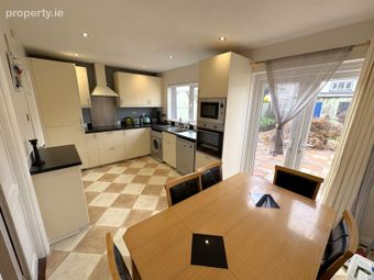 14 Tuscany Park, Dublin 13, Baldoyle, Dublin 13 - Image 3