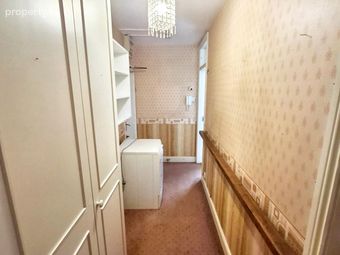 8 Victoria Court, Victoria Village, Victoria Cross, Co. Cork - Image 5