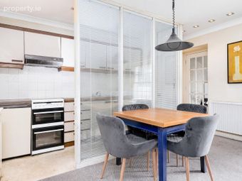 Apartment A, 19 Warrington Place, Dublin 2 - Image 3