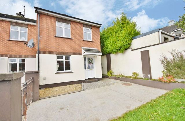 37 Caheranne Close, Tralee, Tralee, Co. Kerry - Click to view photos