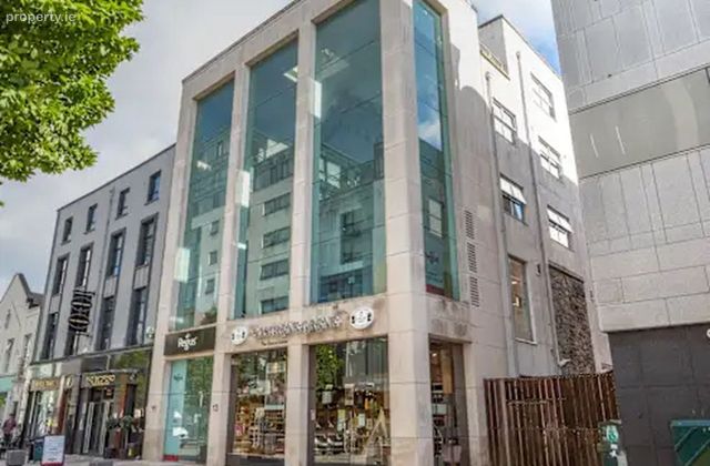 Bedford Row, Limerick City Centre, Co. Limerick - Click to view photos