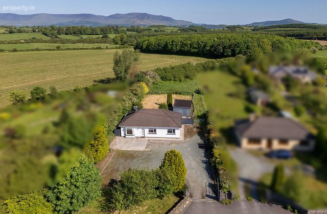 Graigue, Stradbally, Co. Waterford - Click to view photos