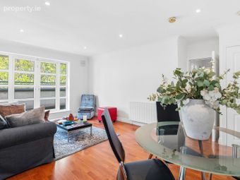 Apt 51 Tenterfields, Brown Street South, Dublin 8, Dublin 8 - Image 2