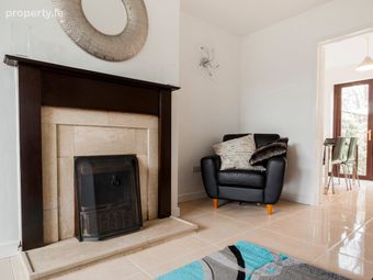 1 The Grove, Beach Avenue, Sandymount, D04V650, Dublin 4 - Image 5