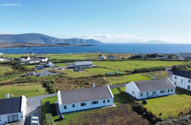 2b Keel West Holiday Homes, Dooagh, Achill, Co. Mayo - Click to view photos