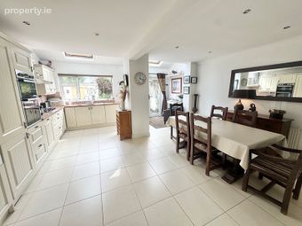 48 Auburn Drive, Castleknock, Dublin 15 - Image 5