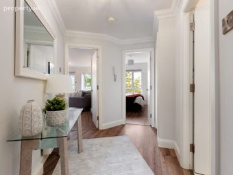 Apartment 123, The Berkeley Block, Pembroke Square, Grand Canal Dock, Dublin 4 - Image 3