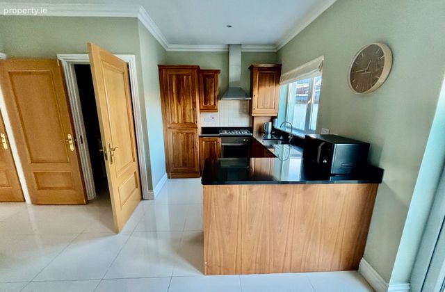 Fern Drive, Castle Heights, Kilmoney, Carrigaline, Co. Cork - Click to view photos