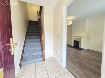 4 Na Fuinseoga, Spring Lane, Ballyvolane, Co. Cork - Image 2