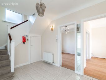 Marian Grove, Rathfarnham, Dublin 14 - Image 4