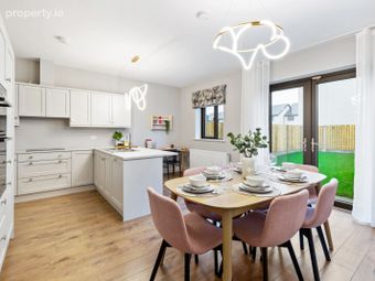 2 Rowan Walk, Kilcarbery, Grange Castle, Co. Dublin - Image 5