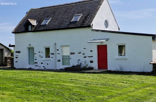 Skeaghanore West, Ballydehob, Ballydehob, Co. Cork - Click to view photos