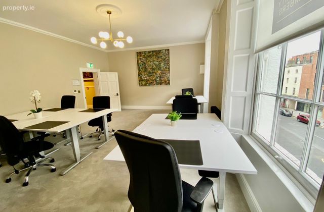 Baggot Street Lower, Dublin 2 - Click to view photos
