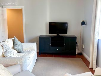 College Road, Galway, Modern 2-bed Apartment | &euro;2,500/month, Bohermore, Co. Galway