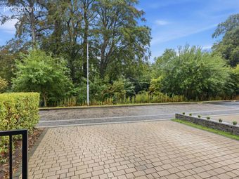 6 River Walk, Malahide Road, Balgriffin, Dublin 17, Balgriffin, Dublin 17 - Image 2
