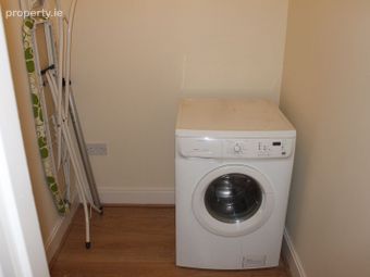 Apartment 6 , Barnhall Shopping Centre, Celbridge Road, Leixlip, Leixlip, Co. Kildare - Image 3