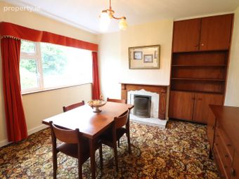 8 Springfield Drive, Dooradoyle, Co. Limerick - Image 2