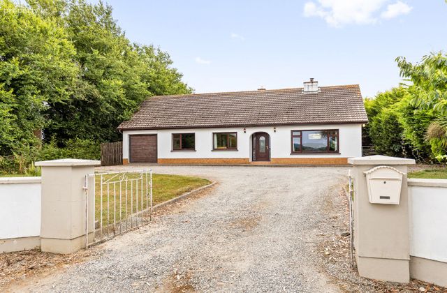 Coalspit, Bridgetown, Mayglass, Co. Wexford - Click to view photos