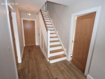 46 Gleann Tain Manor, Carnamuggagh Upper, Letterkenny, Co. Donegal - Image 2