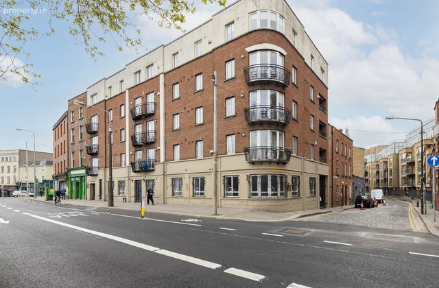 Apartment 4, 6 Usher's Quay, Dublin 8 - Click to view photos