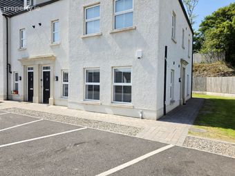 82 Loughview Meadows, Enniskillen, Co. Fermanagh, Enniskillen, Co. Fermanagh - Image 2