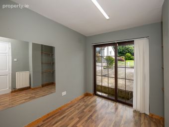 11 Glasslynn, Parnell Street, Bandon, Co. Cork - Image 4