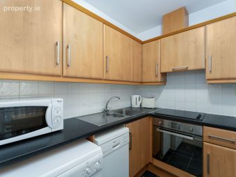 Apartment 6, Dakota Court, Royal Canal Park, Phibsborough, Dublin 7 - Image 5