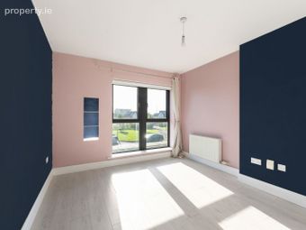 47 Hollywoodrath Crescent, Hollystown, Dublin 15 - Image 5