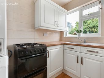 11 Ballinteer Gardens, Ballinteer, Dublin 16, Ballinteer, Dublin 16 - Image 4