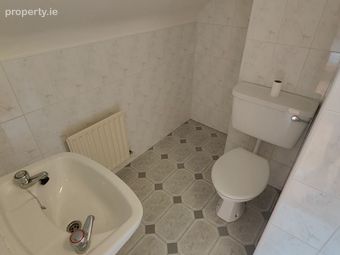 6 Ridge Pool Court, Plunkett Road, Ballina, Co. Mayo - Image 3