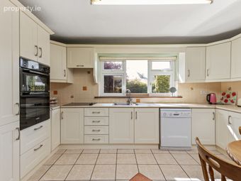 4 Dolmen Lawns, Browneshill Road, Carlow, Carlow Town, Co. Carlow - Image 5