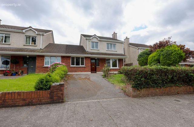 132 College Hill, Mullingar, Mullingar, Co. Westmeath - Click to view photos