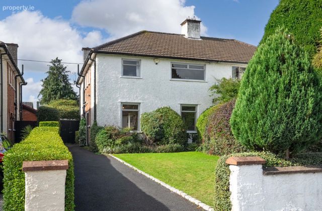 29 Glenomena Park, Booterstown, Co. Dublin - Click to view photos