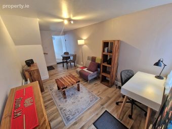 4 Chapel Hill, Shandon, Blackpool, Co. Cork - Image 2