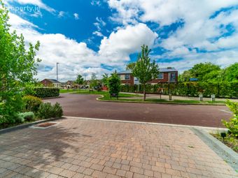 11 The Lawn, Barnhall Meadows, Leixlip, Co. Kildare, Leixlip, Co. Kildare - Image 2
