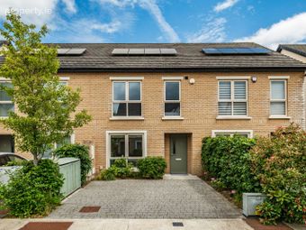 10 Oak Park Avenue, Oak Park, Naas, Co. Kildare - Image 2
