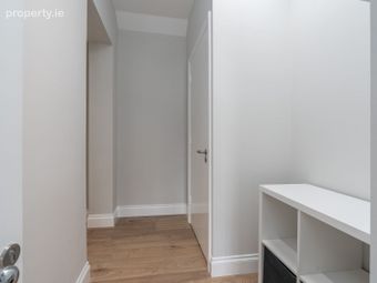 1 Honeysuckle House Dublin Road, Shankill, Rathmichael, Co. Dublin - Image 2