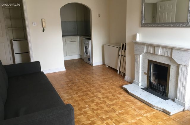 20 Harcourt Hall, Charlotte Way, Dublin 2 - Click to view photos