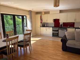 18 Mansfield House, Pembroke, Passage West, Co. Cork - Image 3