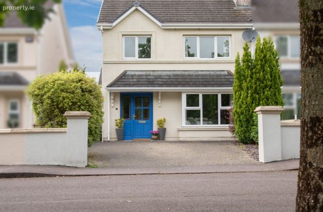 67 Clonmore, Ballyviniter, Mallow, Co. Cork - Click to view photos