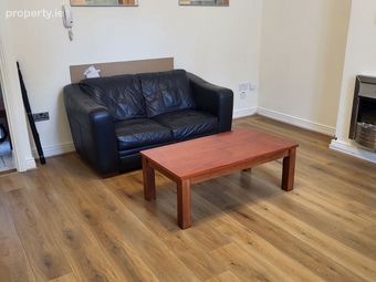 Apartment 1, 100 Gordon Street, Grand Canal Dock, Dublin 4 - Image 4