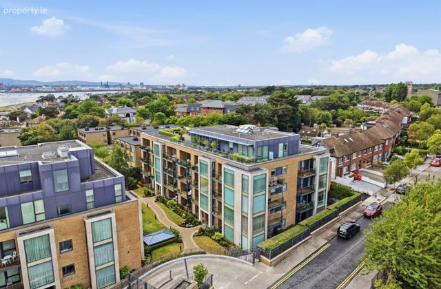 Apartment 42, Seascape, Clontarf, Dublin 3 - Click to view photos