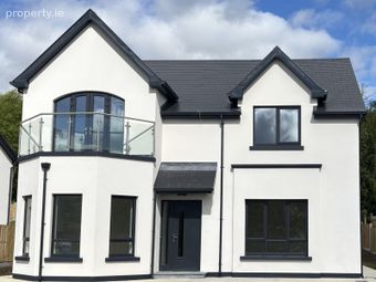 No 15 Lakeview, Cullenagh, Ballina, Co. Tipperary - Image 2
