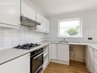 32 Warren Avenue, Warren Park, Castleknock, Dublin 15, Castleknock, Dublin 15 - Image 4