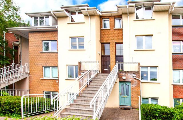 35 Parkview, Verdemont, Blanchardstown, Dublin 15 - Click to view photos