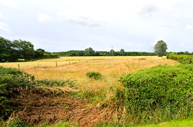 Commons, Dromiskin, Dromiskin, Co. Louth - Click to view photos