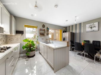 15 Gandon Walk, Lucan, Co.dublin, Lucan, Co. Dublin - Image 2