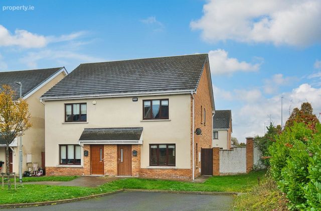 25 Tullyhall Close, Lucan, Co. Dublin, Lucan, Co. Dublin - Click to view photos