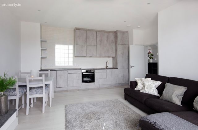 62 Beresford House, Custom House Square, I.f.s.c., Dublin 1, IFSC, Dublin 1 - Click to view photos