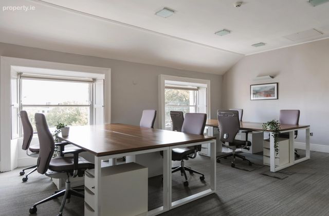 Fitzwilliam Square, Dublin 2 - Click to view photos